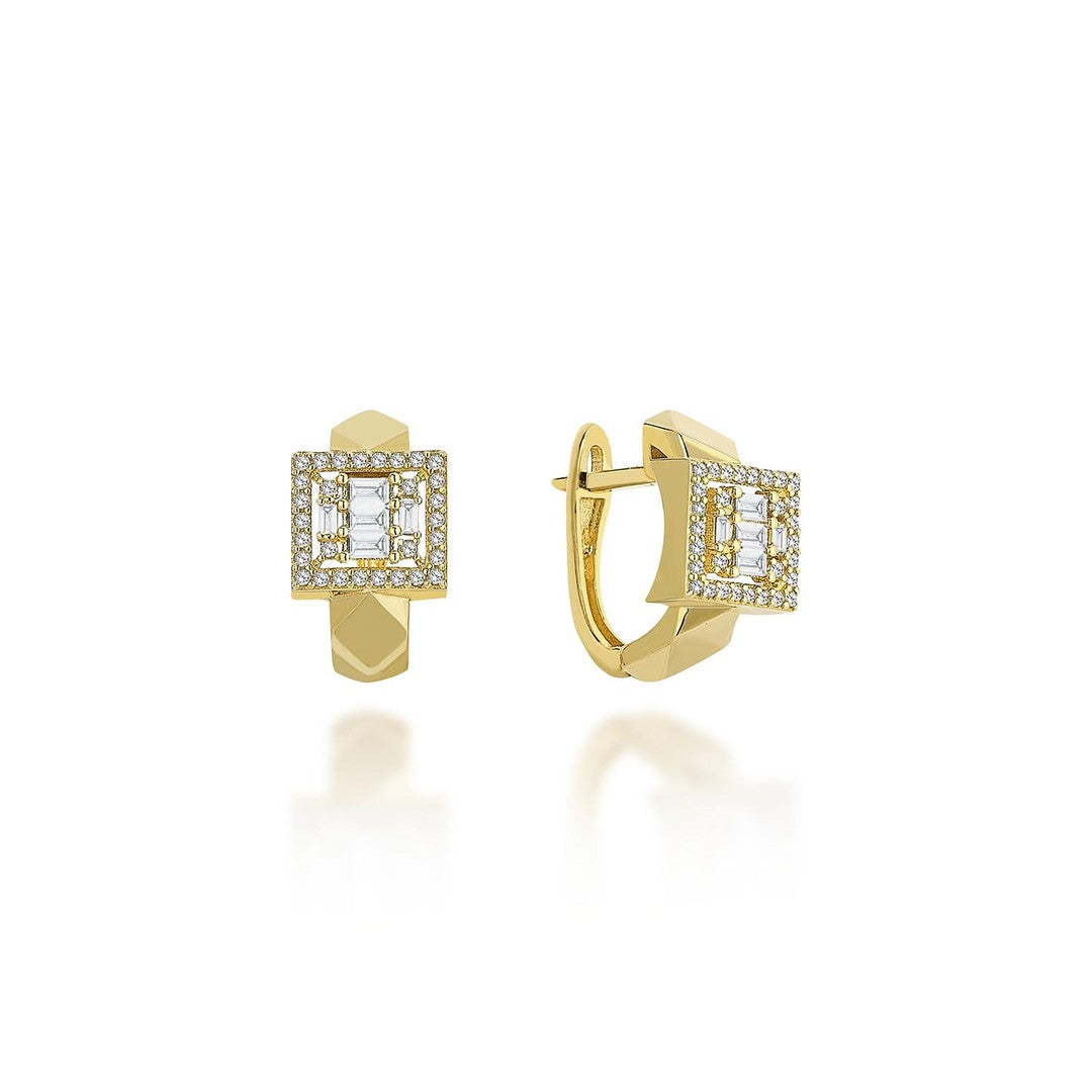 Baget Taşlı Altın Küpe