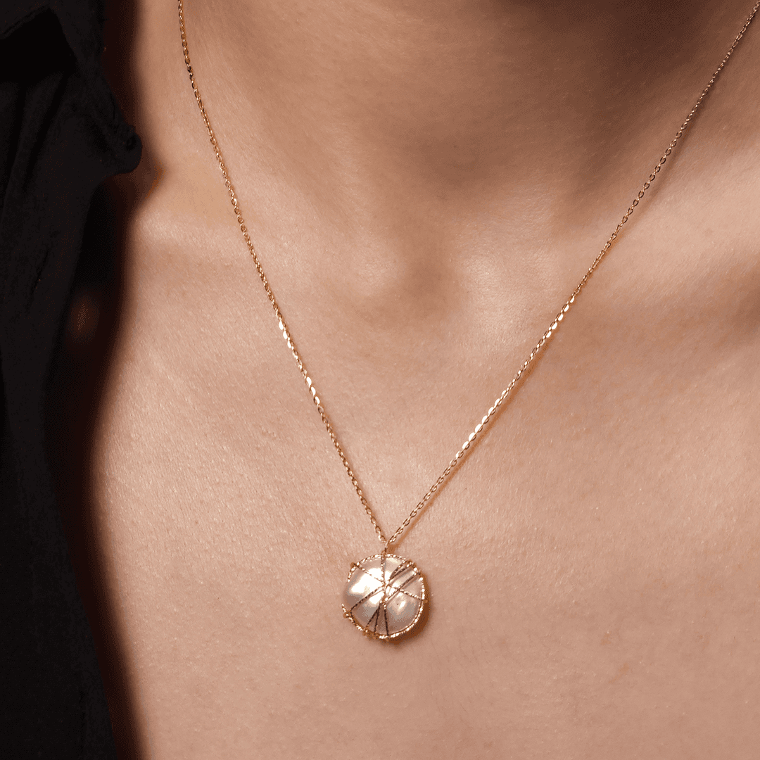 Zarif İnci Altın Kolye