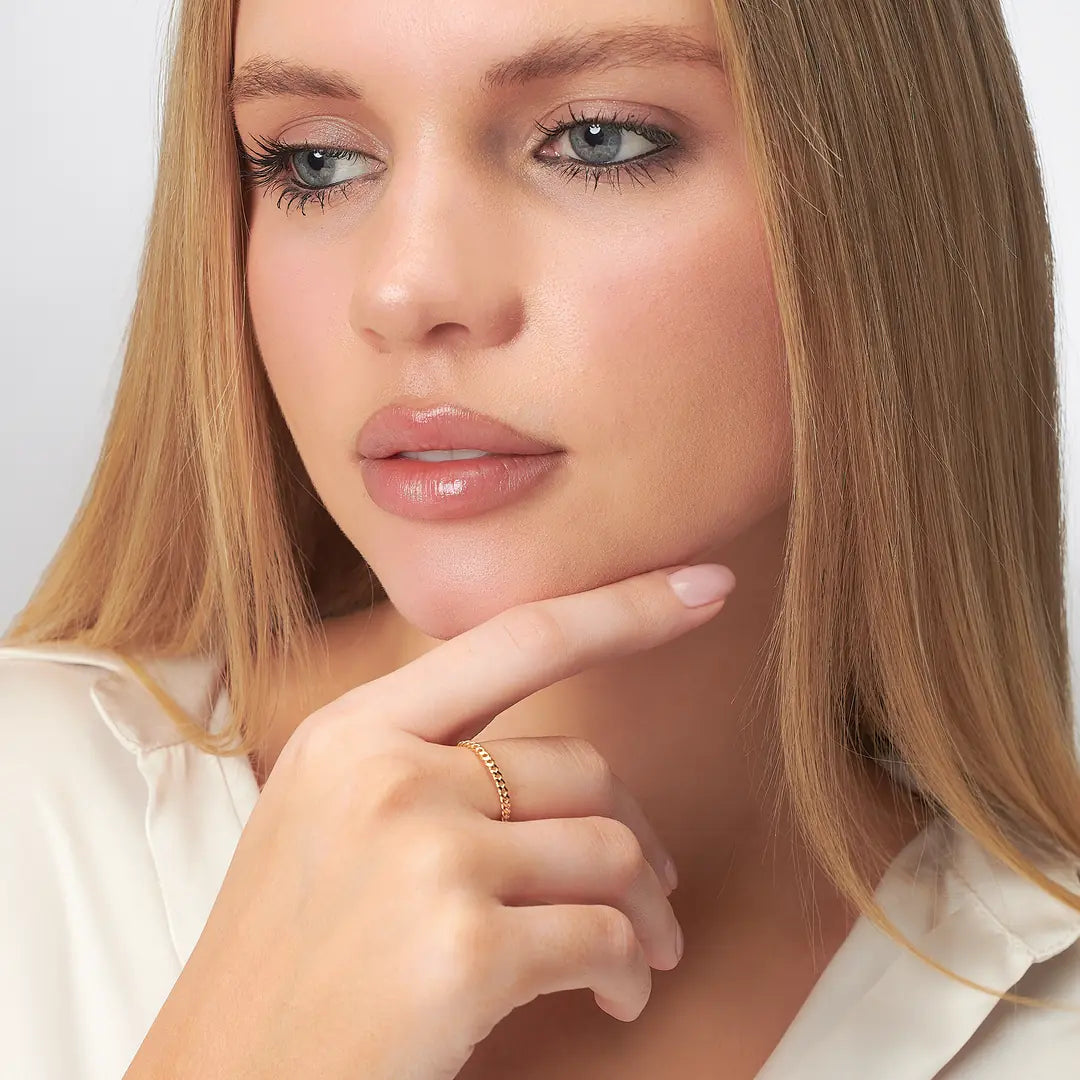 Isla Örgü Altın Yüzük