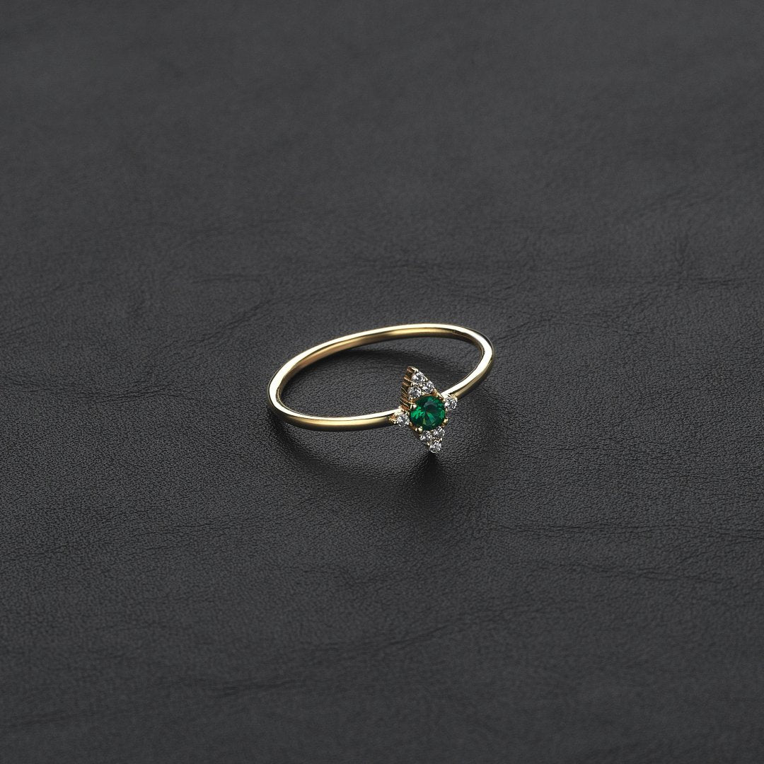 Zarif Renkli Taşlı Altın Yüzük