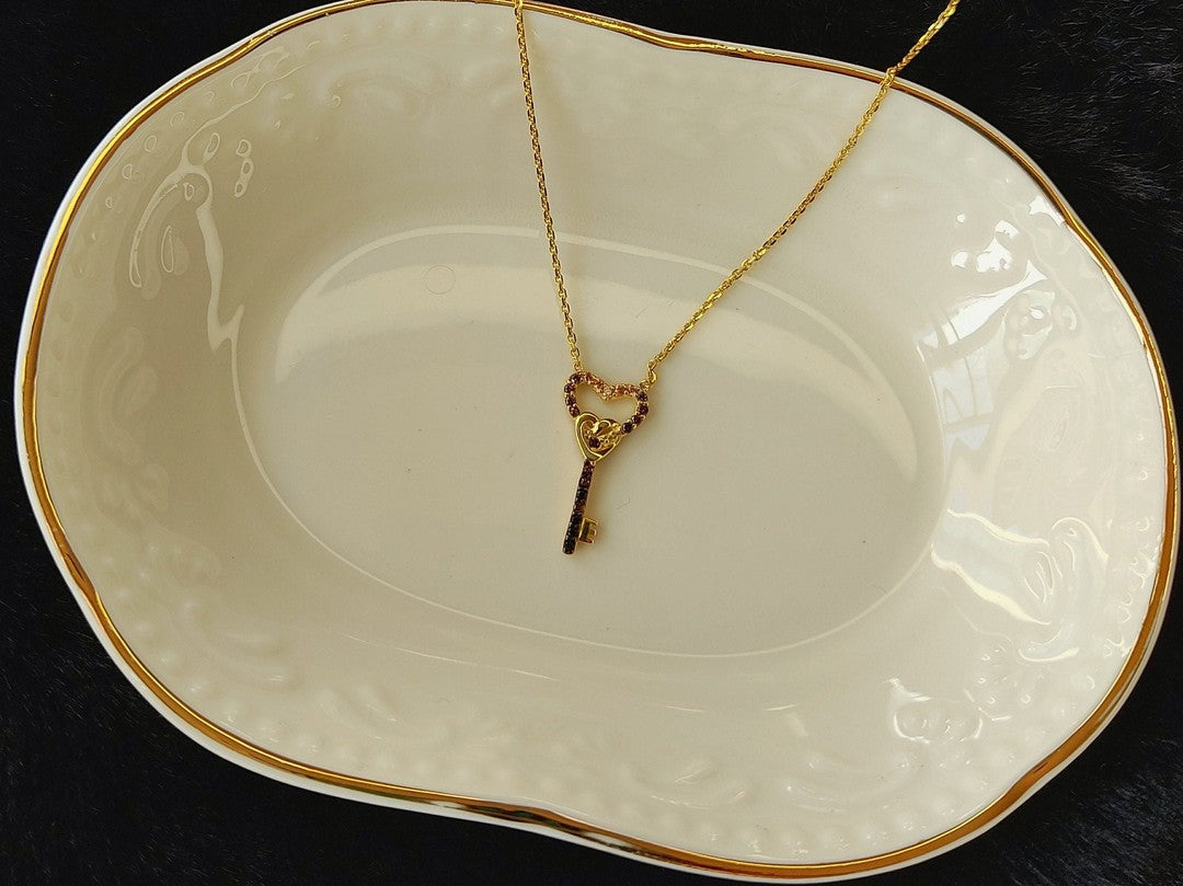 Kalp Anahtarı Altın Kolye