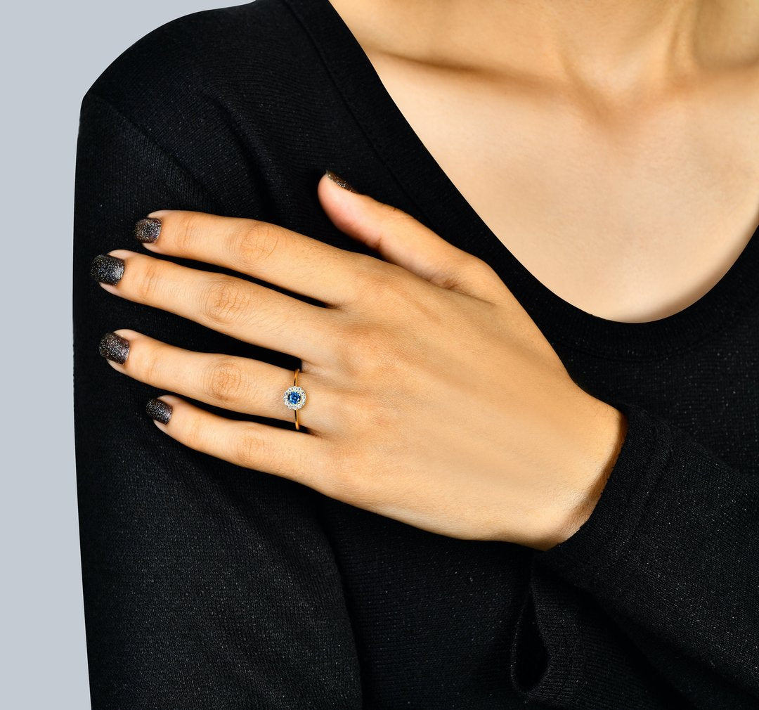 Elegant Minimal Altın Yüzük